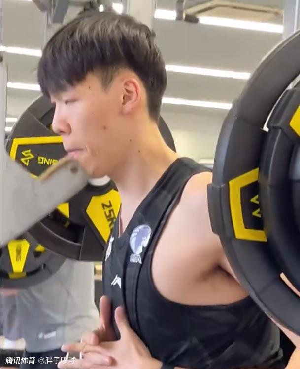sm捆绑调教白丝入口